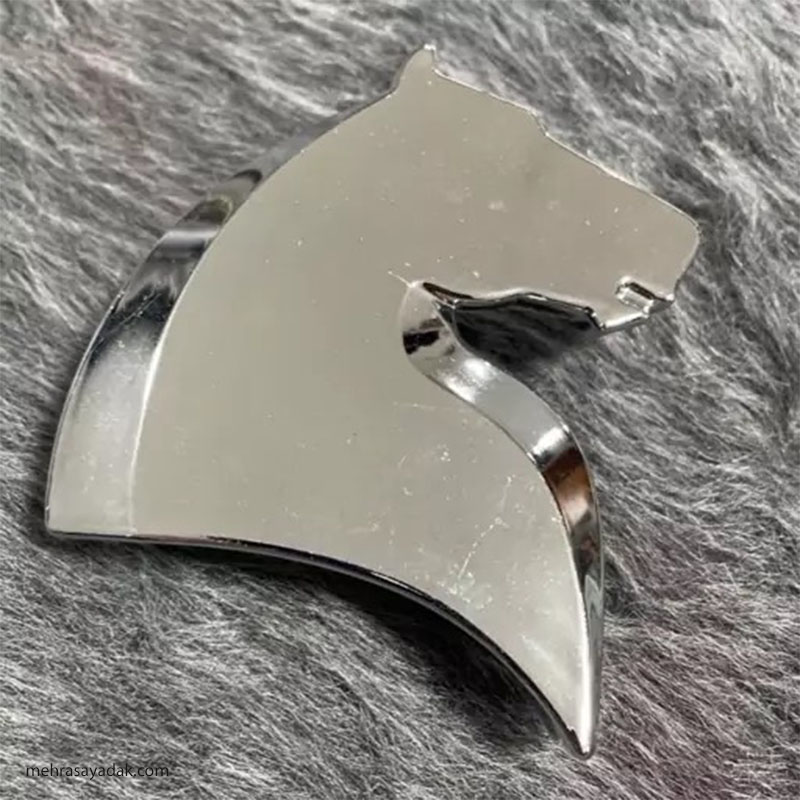 آرم جلو پنجره سمند